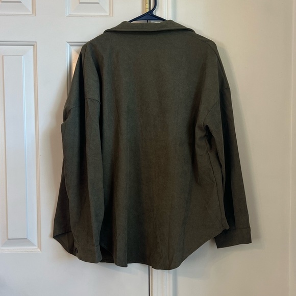 Green Shacket - Picture 5 of 5